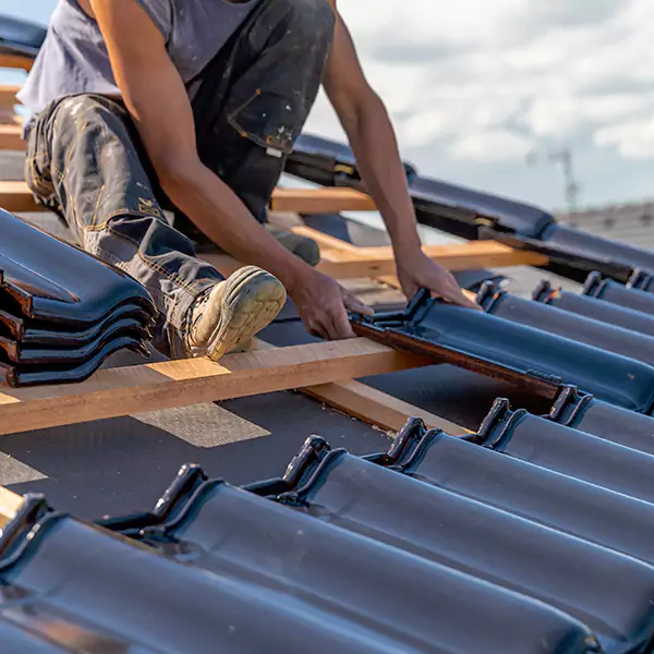 Why Peotone Homeowners Choose Peotone Roofing Pro for Roof and Gutter Repair?